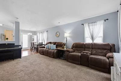 1983 N 2195 W, Clinton, UT 84015 - Photo 5