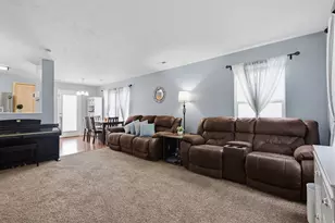 1983 N 2195 W, Clinton, UT 84015 - Photo 5