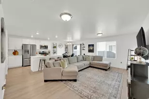 3570 W Grassland Dr, Lehi, UT 84043 - Photo 5