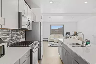1088 E Vessel Ct #1328, Saratoga Springs, UT 84045 - Photo 25
