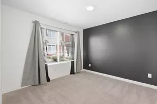 1088 E Vessel Ct, Saratoga Springs, UT 84045 - Photo 9