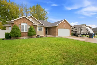 652 N 2750 W, West Point, UT 84015 - Photo 1