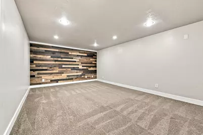 8533 S Sunrise Oak Dr, West Jordan, UT 84081 - Photo 21