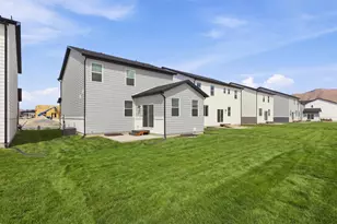 952 E Cody St, Eagle Mountain, UT 84005 - Photo 5