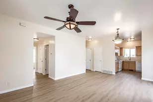 4223 N Pinion Cir W, Eagle Mountain, UT 84005 - Photo 3