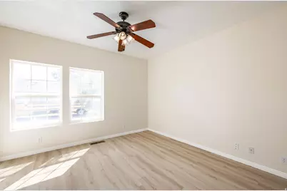 4223 N Pinion Cir W, Eagle Mountain, UT 84005 - Photo 7