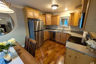 1190 Regent Ct, Orem, UT 84057 - Photo 9