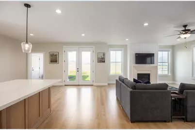 462 W Founders Blvd, Saratoga Springs, UT 84045 - Photo 23