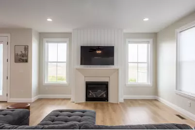 462 W Founders Blvd, Saratoga Springs, UT 84045 - Photo 7