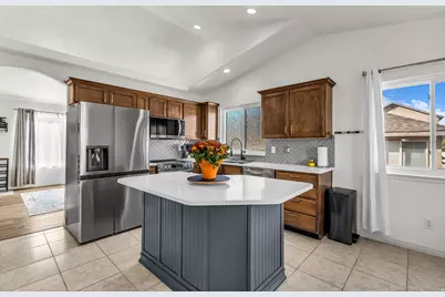 6755 S Majestic Loop Rd, West Jordan, UT 84081 - Photo 3