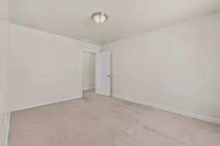 611 S Locust Dr E, Saratoga Springs, UT 84045 - Photo 21