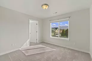 611 S Locust Dr E, Saratoga Springs, UT 84045 - Photo 9