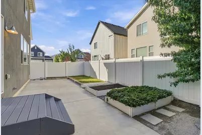 611 S Locust Dr E, Saratoga Springs, UT 84045 - Photo 35