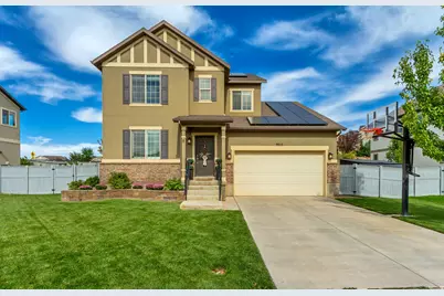 9012 N Suffolk Ln E, Eagle Mountain, UT 84005 - Photo 1