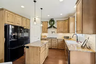 9012 N Suffolk Ln E, Eagle Mountain, UT 84005 - Photo 7