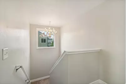 9012 N Suffolk Ln E, Eagle Mountain, UT 84005 - Photo 29