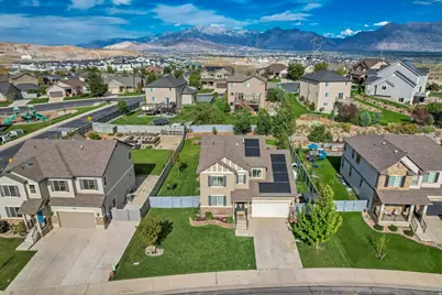 9012 N Suffolk Ln E, Eagle Mountain, UT 84005 - Photo 75