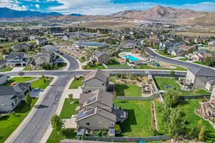 9012 N Suffolk Ln E, Eagle Mountain, UT 84005 - Photo 71