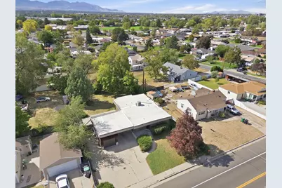 6082 S Main St, Murray, UT 84107 - Photo 39