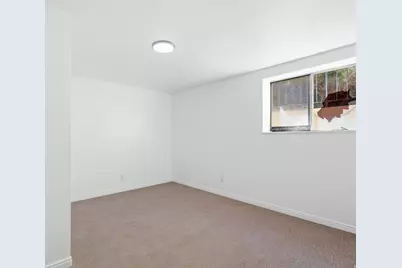 6082 S Main St, Murray, UT 84107 - Photo 27