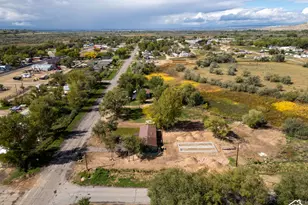 285 E 100 N, Myton, UT 84052 - Photo 31