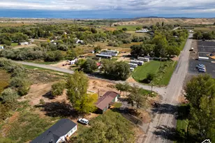 285 E 100 N, Myton, UT 84052 - Photo 33