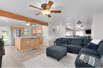 623 E 8600 S, Sandy, UT 84070 - Photo 7