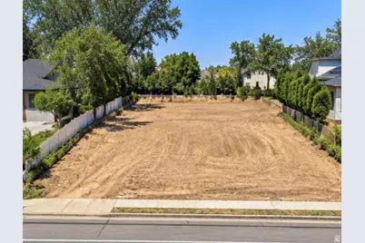 10850 S 1700 E, Sandy, UT 84092 - Photo 1
