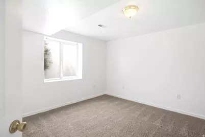 1815 W 2175 S, Syracuse, UT 84075 - Photo 23