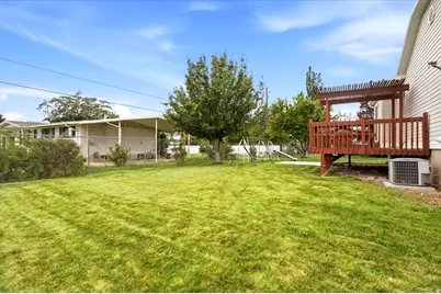 1815 W 2175 S, Syracuse, UT 84075 - Photo 29