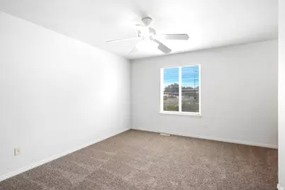 1815 W 2175 S, Syracuse, UT 84075 - Photo 15