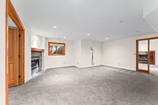 2178 E Netties Pl, Holladay, UT 84124 - Photo 27