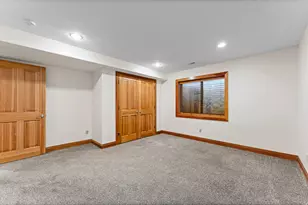 2178 E Netties Pl, Holladay, UT 84124 - Photo 23