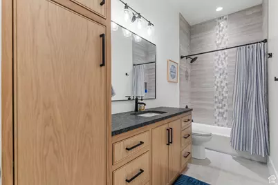 501 W 2300 S, Richfield, UT 84701 - Photo 17