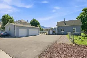 612 S 600 E, River Heights, UT 84321 - Photo 3