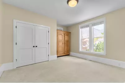 145 N 200 E, Provo, UT 84606 - Photo 15