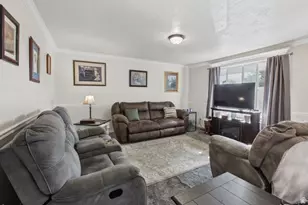 650 N 420 Ln W, Lehi, UT 84043 - Photo 3