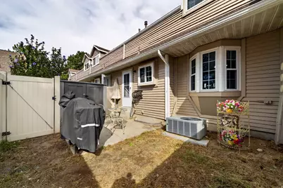 582 E 6870 S, Midvale, UT 84047 - Photo 21