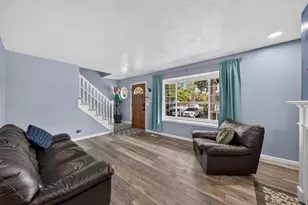 582 E 6870 S, Midvale, UT 84047 - Photo 3