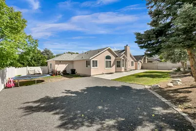 8848 S 2070 W, West Jordan, UT 84088 - Photo 33
