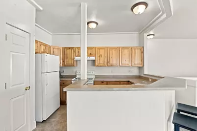 4904 W Stormy Meadow Dr, Riverton, UT 84096 - Photo 7