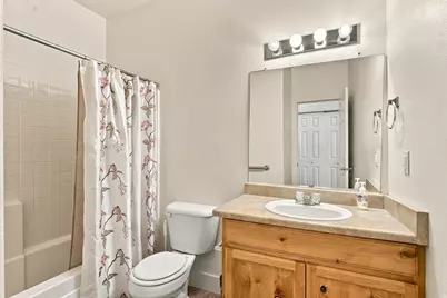 4904 W Stormy Meadow Dr, Riverton, UT 84096 - Photo 13