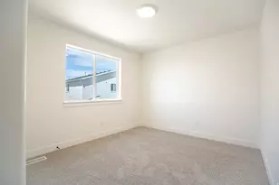 578 W 1750 N, Harrisville, UT 84404 - Photo 9