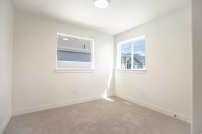 578 W 1750 N, Harrisville, UT 84404 - Photo 11