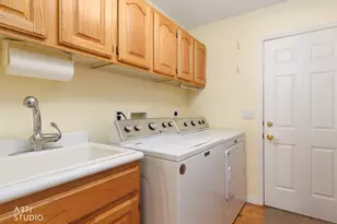 8044 S Coolidge St, Midvale, UT 84047 - Photo 39