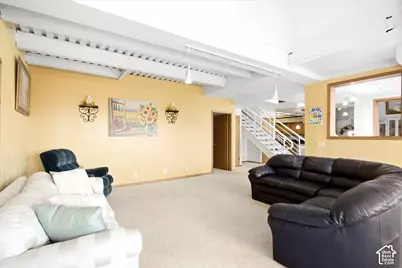 580 E Lacey Way, North Salt Lake, UT 84054 - Photo 5