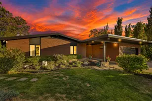 828 N Eastcapitol Blvd, Salt Lake City, UT 84103 - Photo 1