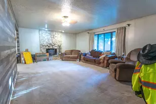 152 N Main St, Malad City, ID 83252 - Photo 5