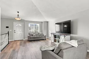 363 E 1900 S, Clearfield, UT 84015 - Photo 7