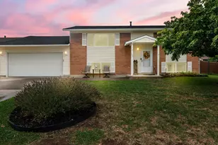 623 W 1635 N, Clinton, UT 84015 - Photo 1